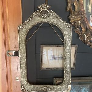 Ornate Antique-Style Wall Frame in Gold
